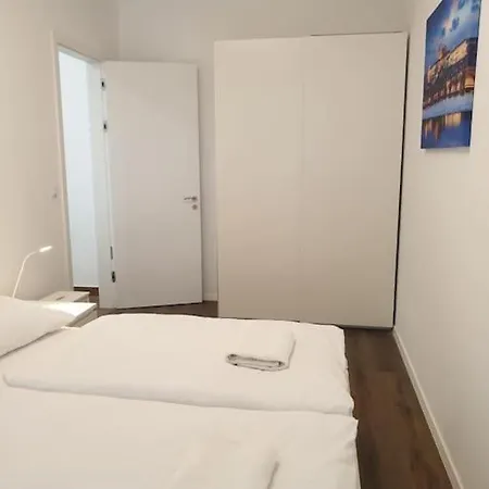 Апартаменты Downtown Vinohrady - Next To Havlicek Park *