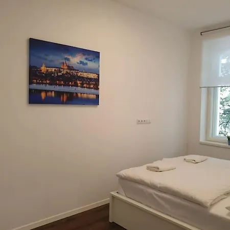 Апартаменты Downtown Vinohrady - Next To Havlicek Park Прага