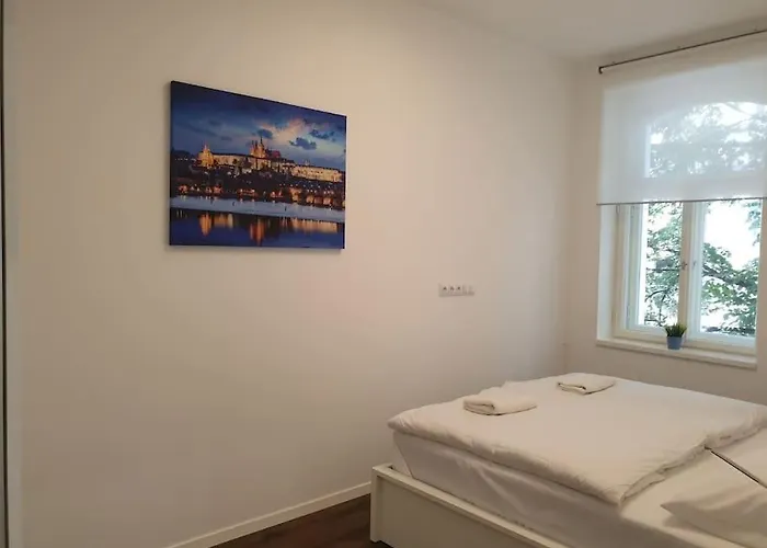 Апартаменты Downtown Vinohrady - Next To Havlicek Park Прага